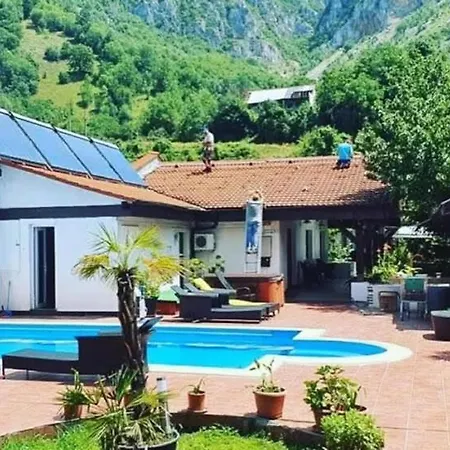 Pensjonat Pensiunea La Dolce 3*